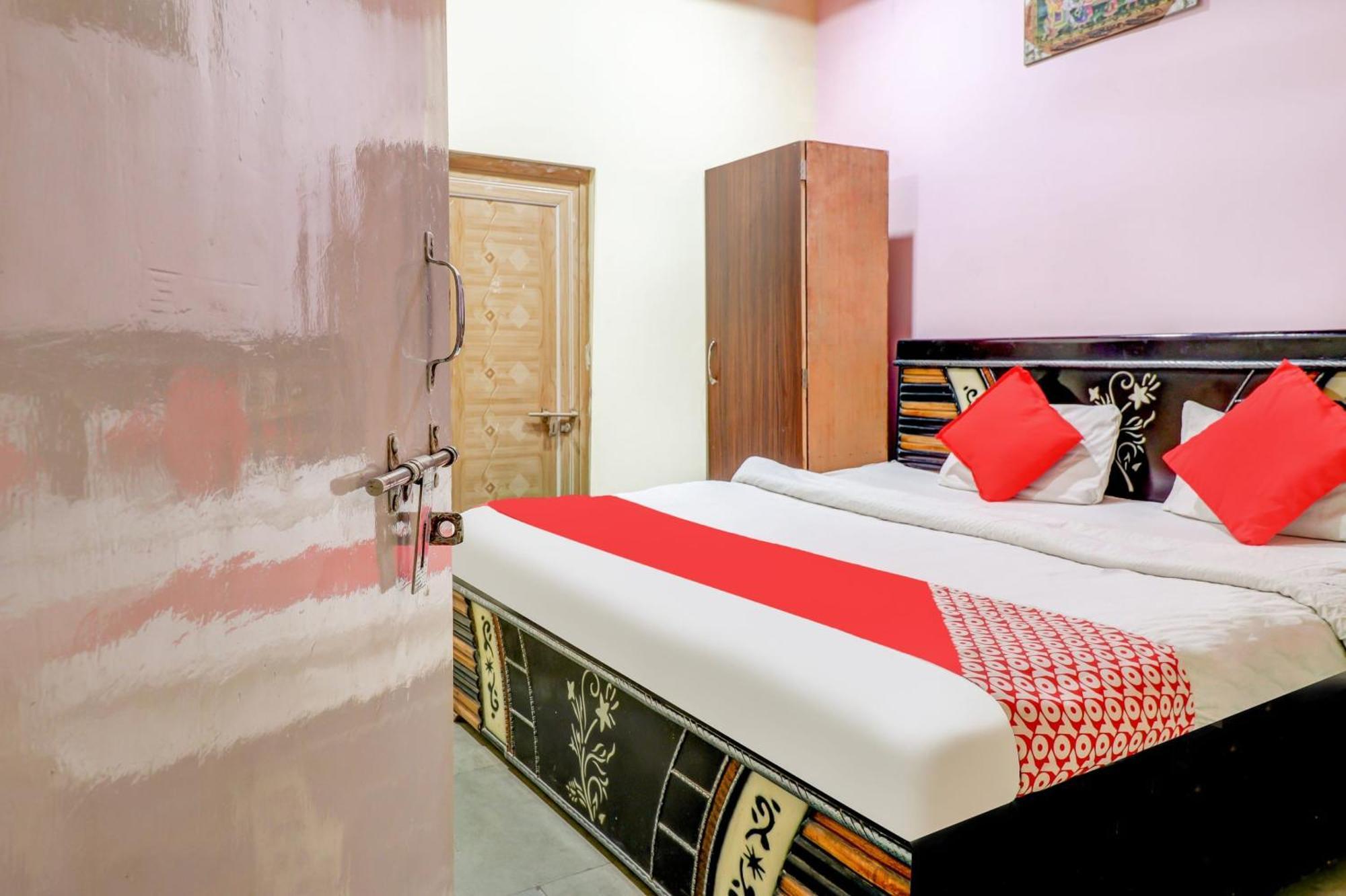 Hotel Spot On Siddhi Maa Gwalior Exterior foto