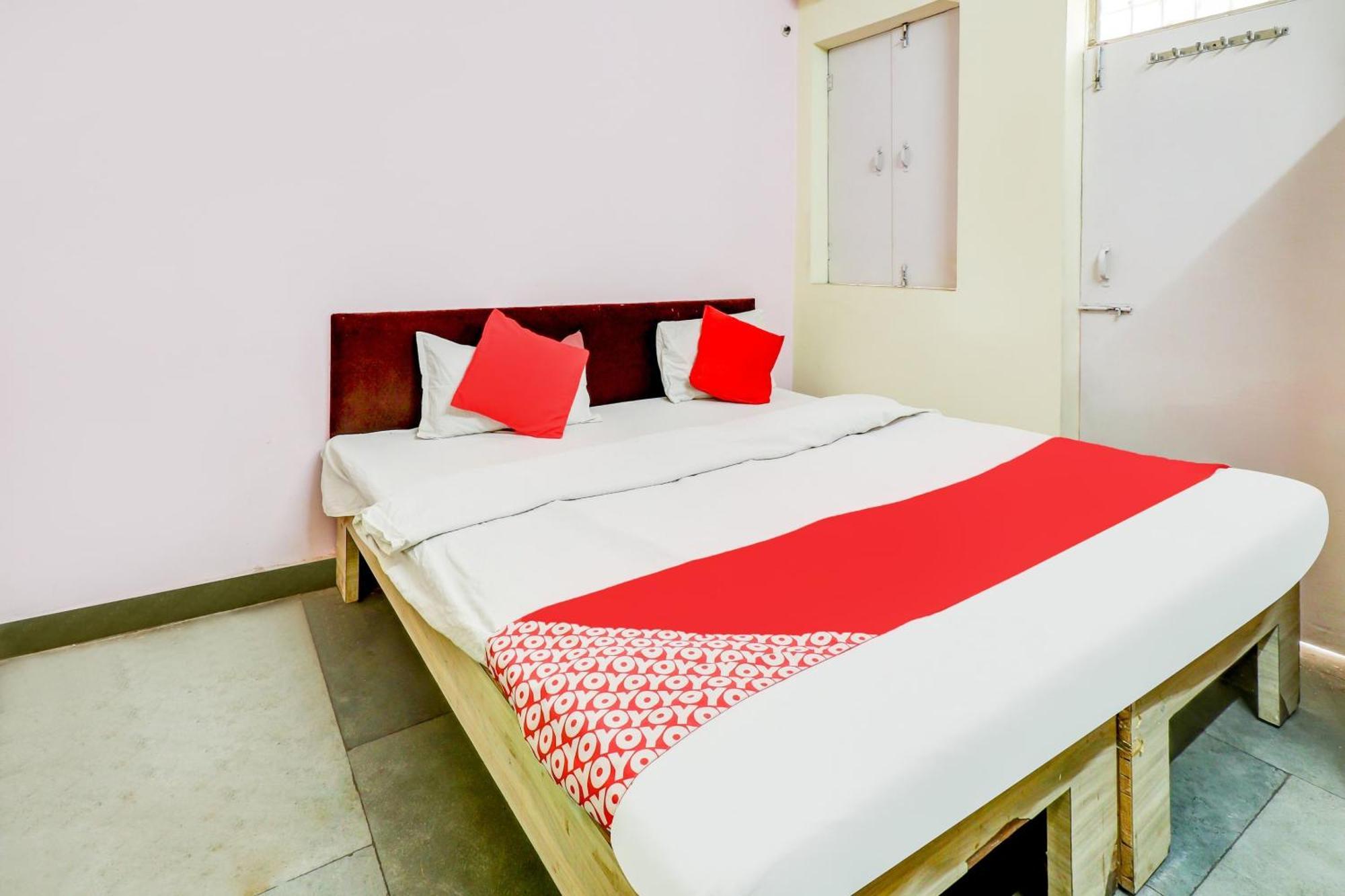 Hotel Spot On Siddhi Maa Gwalior Exterior foto