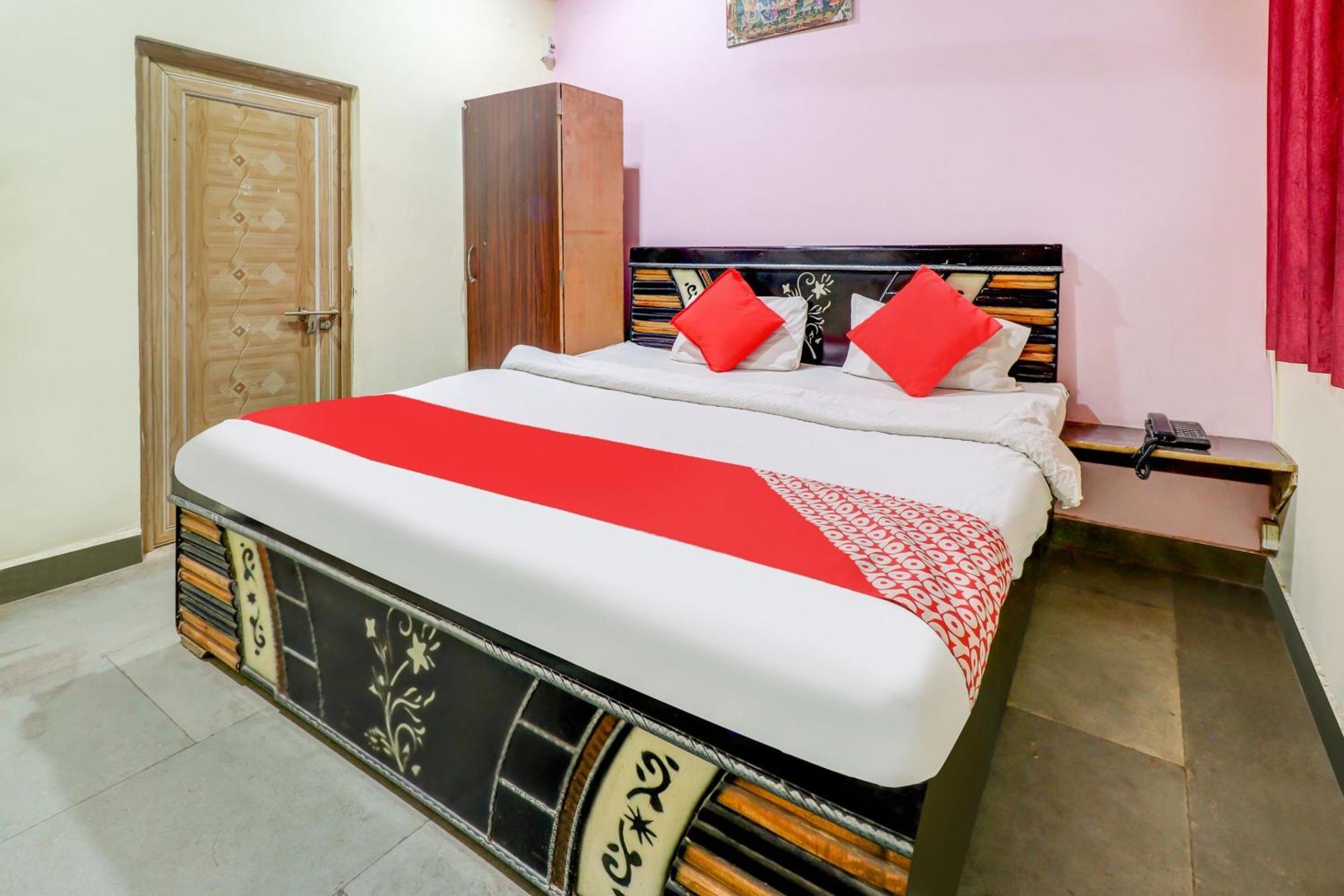 Hotel Spot On Siddhi Maa Gwalior Exterior foto
